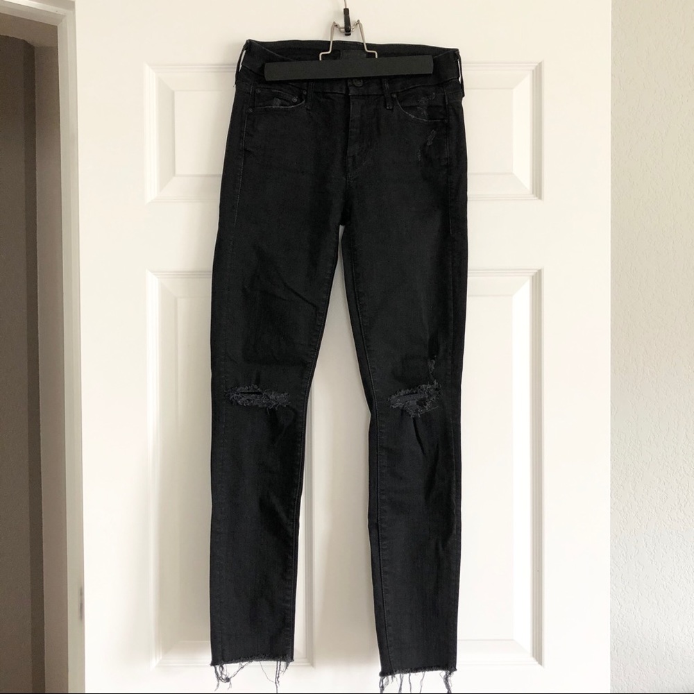 MOTHER The Looker Frayed Ankle Jeans